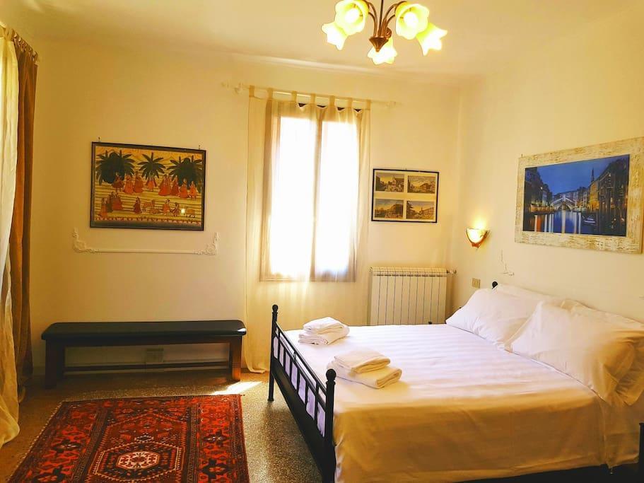 Ponte Degli Scalzi Bed & Breakfast